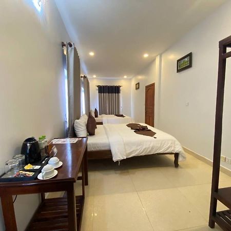The Moon Kampot Boutique Hotel Luaran gambar