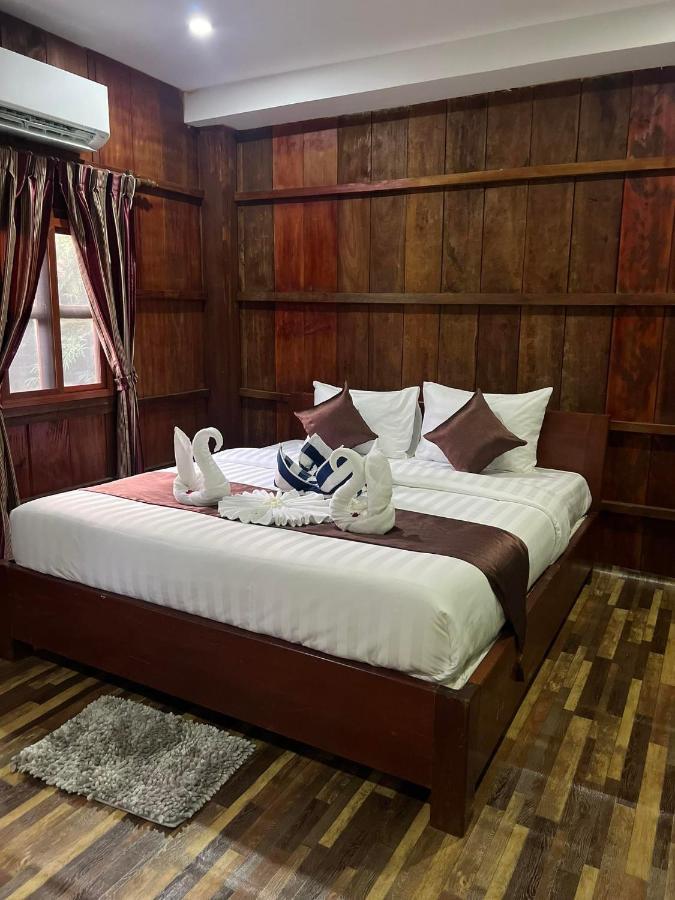 The Moon Kampot Boutique Hotel Luaran gambar