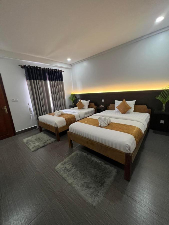 The Moon Kampot Boutique Hotel Luaran gambar