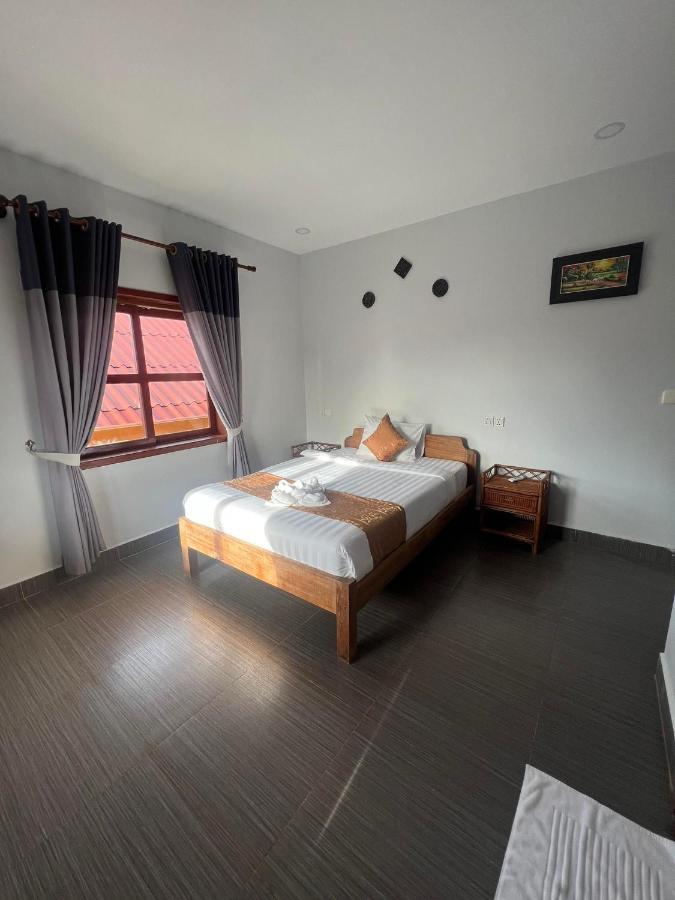 The Moon Kampot Boutique Hotel Luaran gambar